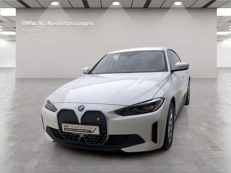 Gebraucht BMW i4 210 kW (286 PS) 2023 Weiß Limousine