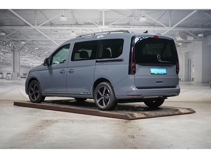 Second-hand VW Caddy Maxi Dark Label 116 CP (85 kW) 2025 Gri Monovolum