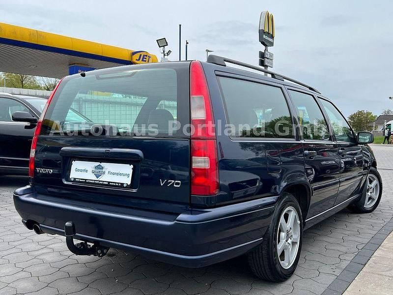 Gebraucht Volvo V70 144 PS (105 kW) 1999 Blau Kombi