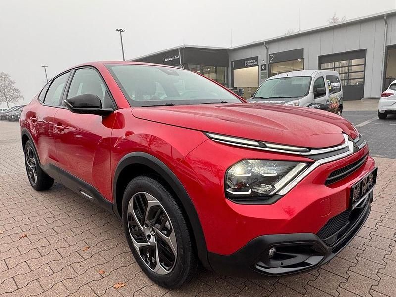 Rot Gebraucht 2023 Citroën C4 X Feel SUV | 16.990 € (Superpreis) - Bild 1/4