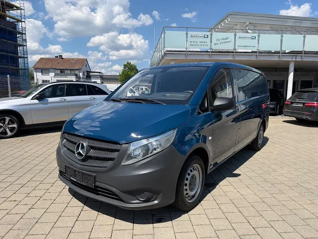 Gebraucht Mercedes Vito 136 PS (100 kW) 2016 Blau Van