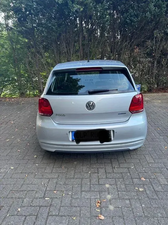 Gebraucht VW Polo 75 PS (55 kW) 2011 Silber Kleinwagen