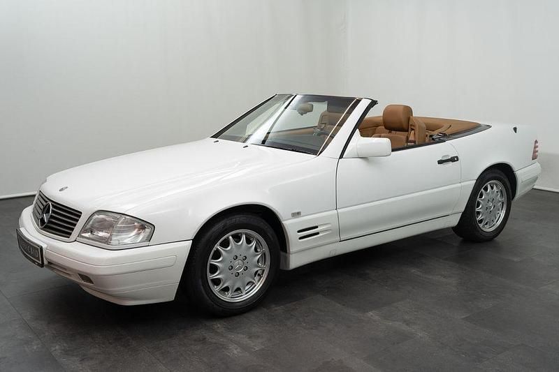 Polarweiß Gebraucht 1995 Mercedes SL280 Cabrio | 45.800 € - Bild 1/4