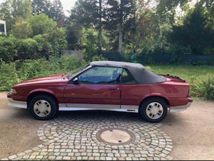 Gebraucht Chevrolet Cavalier 126 PS (92 kW) 1988 Rot Limousine