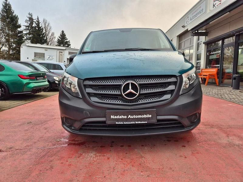 Gebraucht Mercedes Vito 136 PS (100 kW) 2021 Grün Van