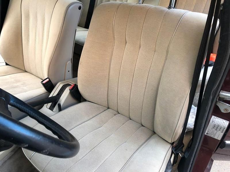 Gebraucht BMW 528 Performance 184 PS (135 kW) 1983 Rot Limousine