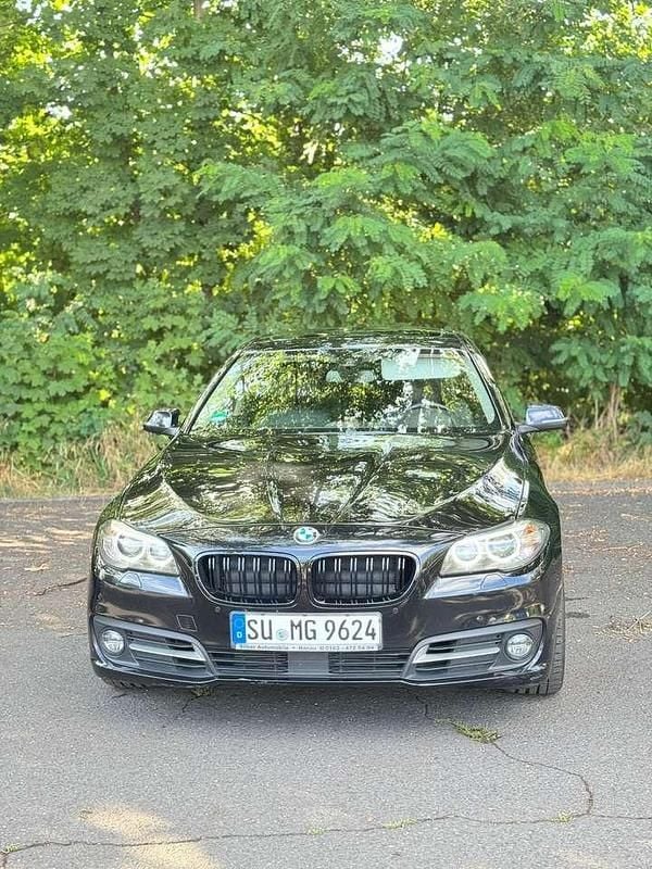 Gebraucht BMW 525 218 PS (160 kW) 2015 Limousine