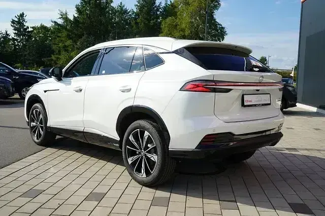 Neu MG HS Luxury 224 PS (164 kW) 2026 Weiß SUV