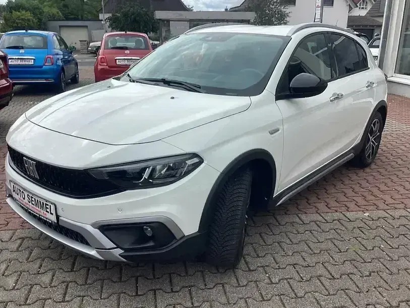 Gebraucht Fiat Tipo Cross 100 PS (73 kW) 2022 Bianco