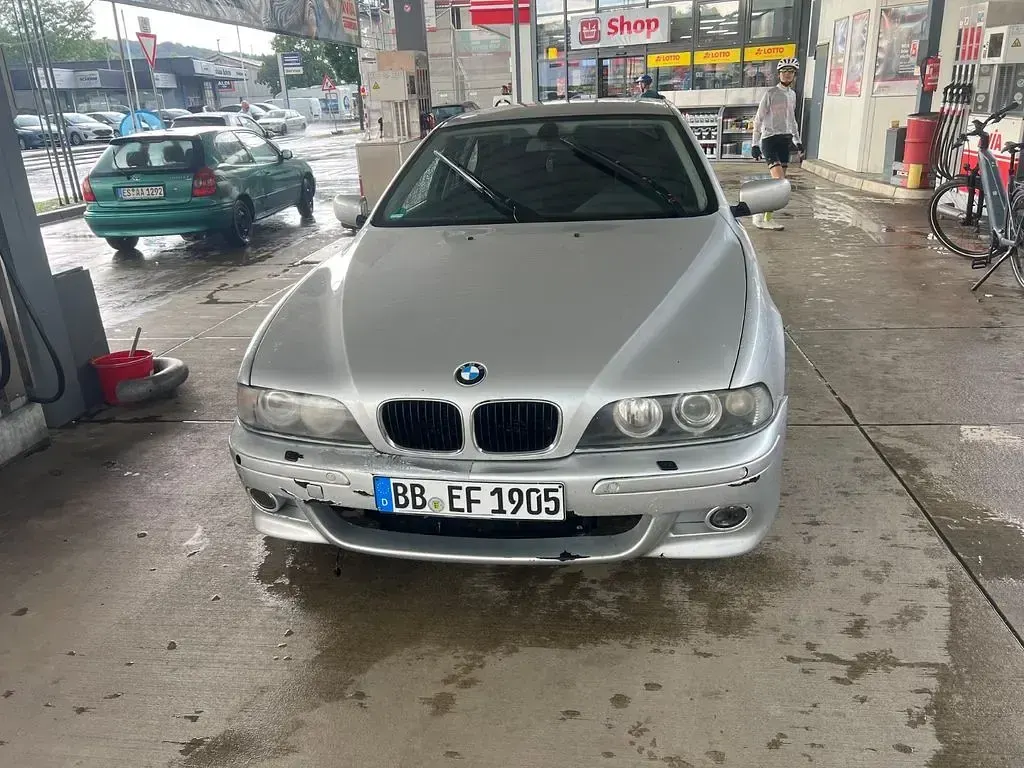 Gebraucht BMW 525 192 PS (141 kW) 2002 Silber Limousine