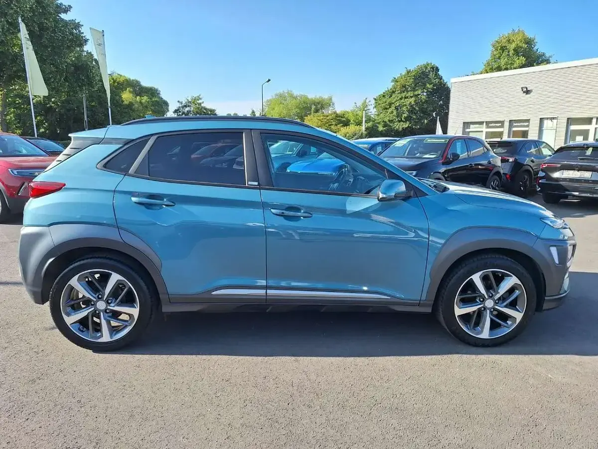 Gebraucht Hyundai Kona Premium 120 PS (88 kW) 2020 Blau SUV