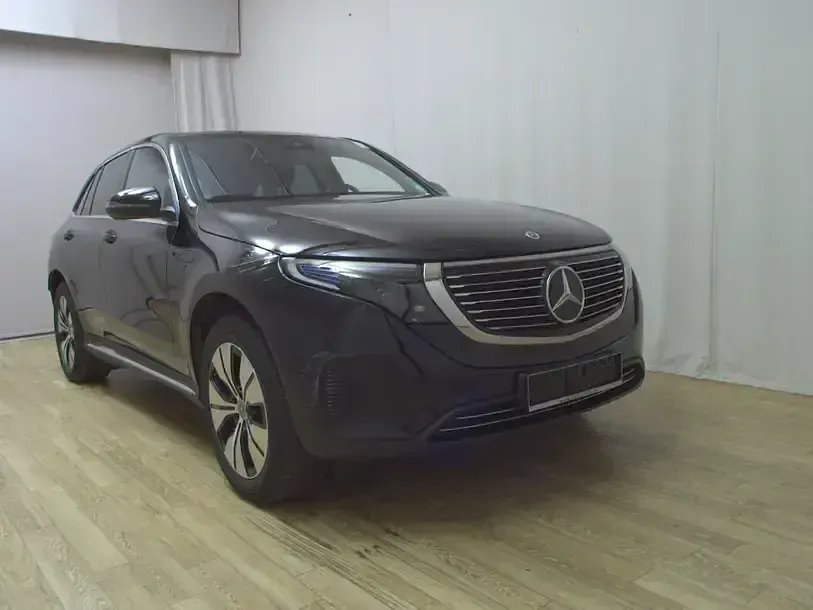Gebraucht Mercedes EQC400 300 kW (408 PS) 2023 Schwarz SUV
