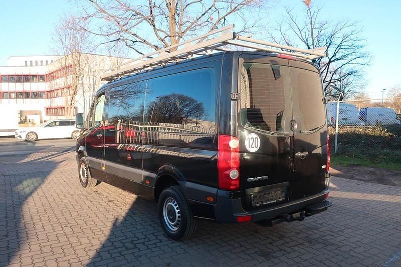 Gebraucht VW Crafter 163 PS (119 kW) 2015 Schwarz Van