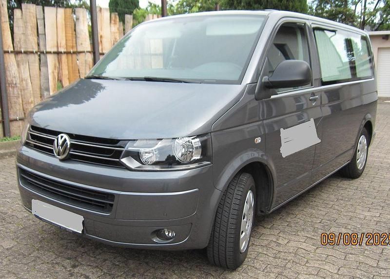 Grau Gebraucht 2013 VW T5 Van | 25.500 € (Etwas zu teuer) - Bild 1/4