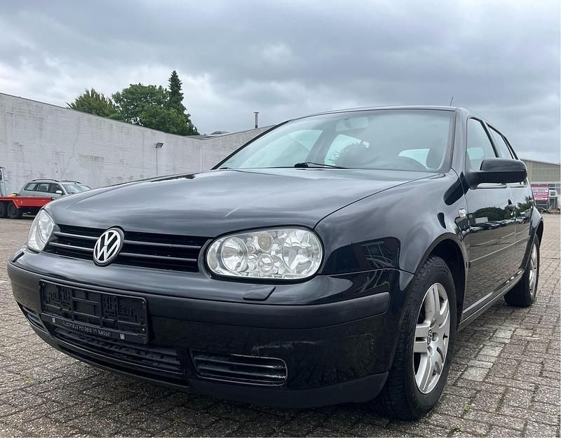 Gebraucht VW Golf IV Edition 75 PS (55 kW) 2002 Schwarz Kleinwagen