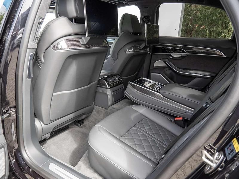Gebraucht Audi S8 Ambiente 571 PS (419 kW) 2025 Sebringschwarz Limousine