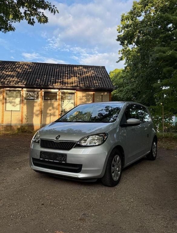 Silber Gebraucht 2013 Skoda Citigo Ambition Kleinwagen | 8.250 € (Fairer Preis) - Bild 1/4