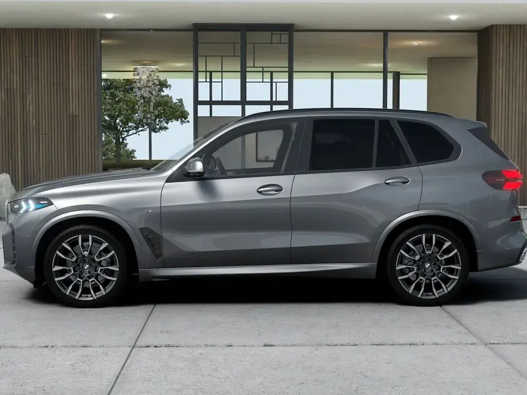 Gebraucht BMW X5 M Sport 340 PS (250 kW) 2025 Grau SUV