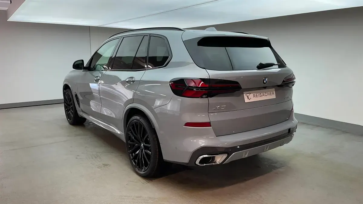 Neu BMW X5 Comfort Edition 286 PS (210 kW) 2026 M brooklyn grau metallic SUV