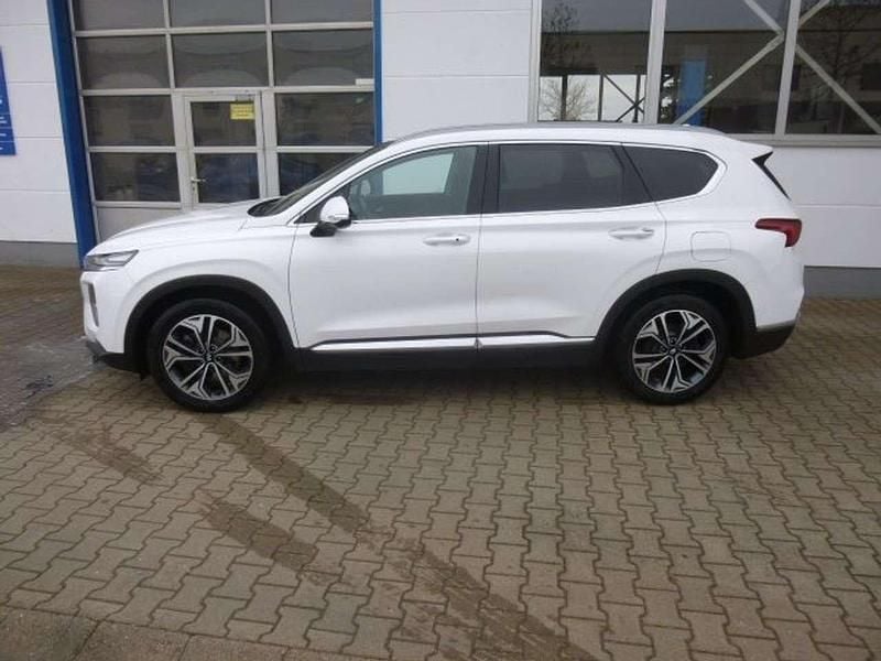 Gebraucht Hyundai Santa Fe Premium 200 PS (147 kW) 2019 Weiß SUV