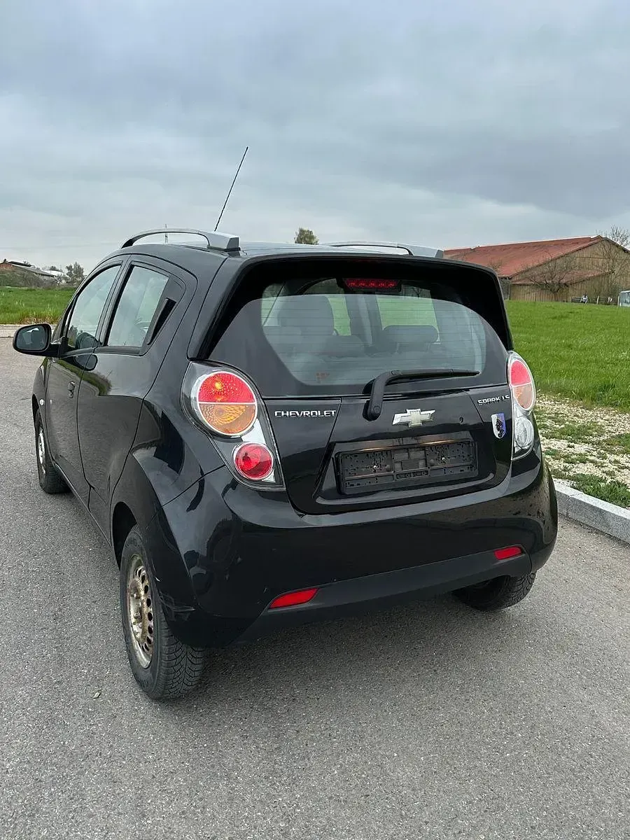 Gebraucht Chevrolet Spark LS 82 PS (60 kW) 2012 Schwarz Kleinwagen