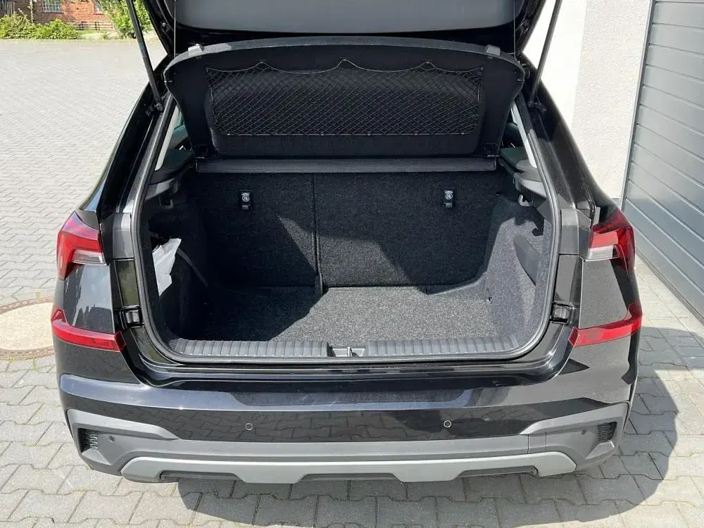 Neu Skoda Kamiq Selection 116 PS (85 kW) 2025 Wählbar SUV