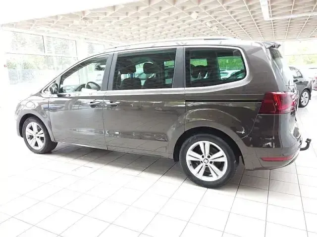 Gebraucht Seat Alhambra Style 150 PS (110 kW) 2015 Braun Van / Kleinbus