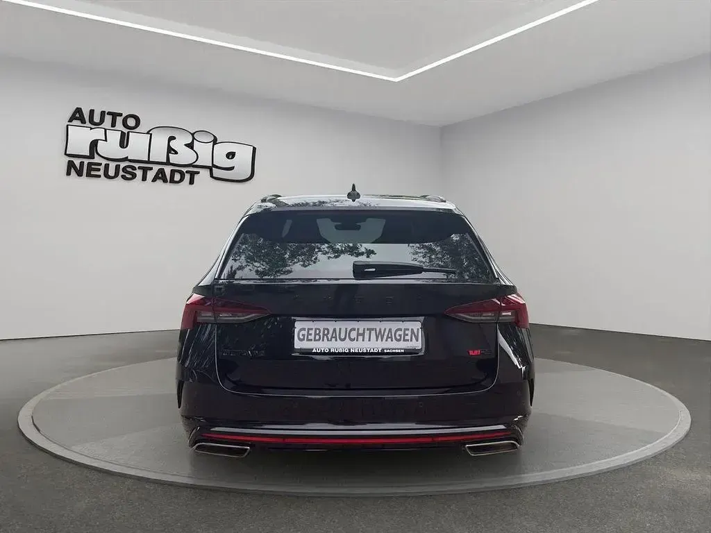 Gebraucht Skoda Octavia RS 200 PS (147 kW) 2022 Schwarz Limousine