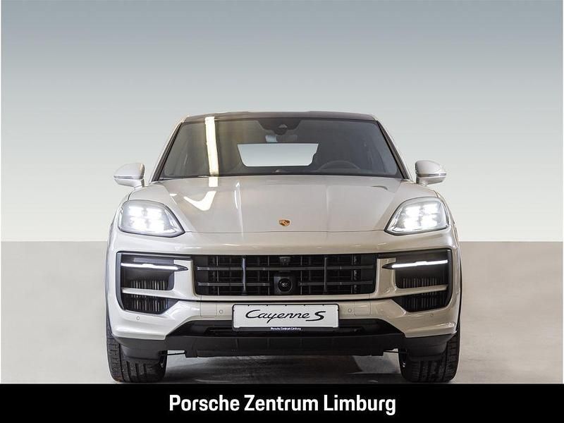 Gebraucht Porsche Cayenne S 475 PS (349 kW) 2025 Cashmerebeigemetallic SUV