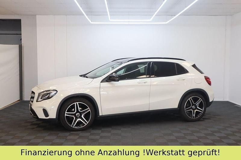 Gebraucht Mercedes GLA200 136 PS (100 kW) 2017 Weiß SUV