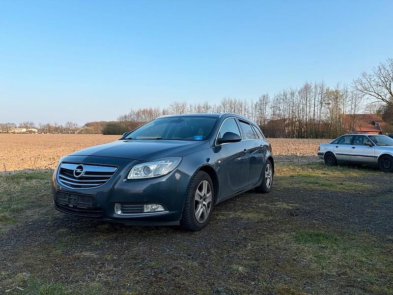Gebraucht Opel Insignia 131 PS (96 kW) 2009 Grau Kombi
