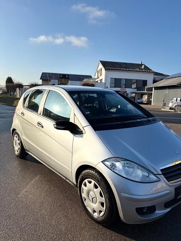 Gebraucht Mercedes A170 116 PS (85 kW) 2005 Silber Kleinwagen
