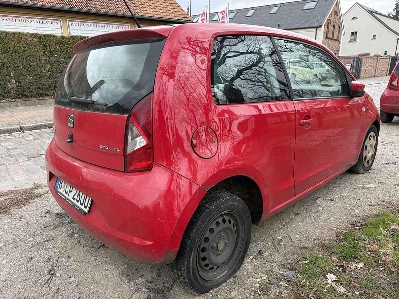 Gebraucht Seat Mii Style 68 PS (50 kW) 2016 "tornado" rot Kleinwagen
