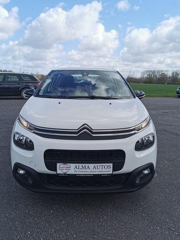 Gebraucht Citroën C3 Feel 82 PS (60 kW) 2019 Weiß Kleinwagen
