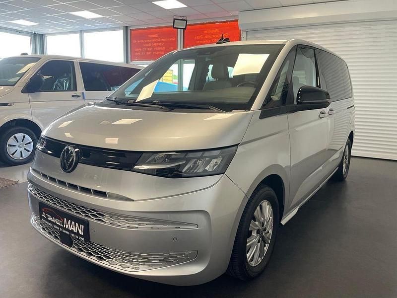Second-hand VW Multivan 150 CP (110 kW) 2022 Argintiu Monovolum