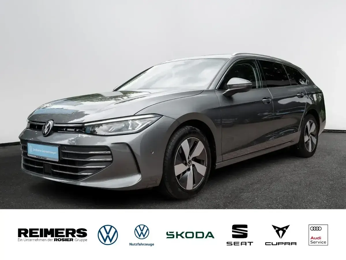 Gebraucht VW Passat Business 150 PS (110 kW) 2025 Kombi