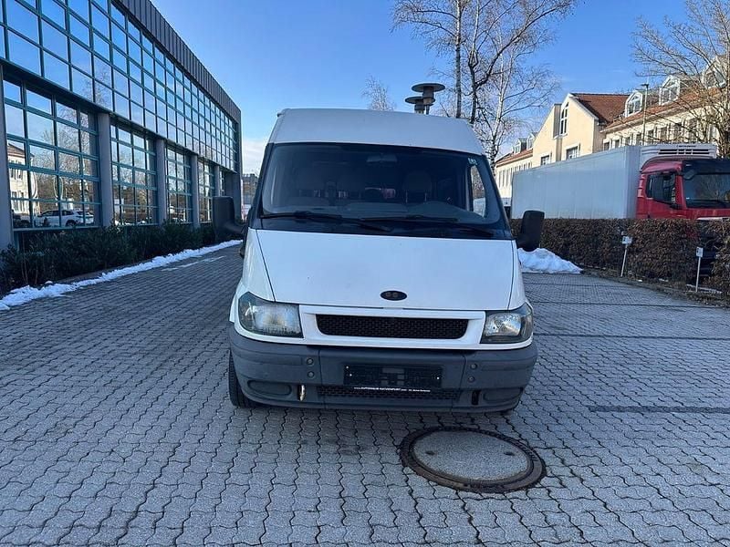 Second-hand Ford Transit 86 CP (63 kW) 2006 Alb Monovolum