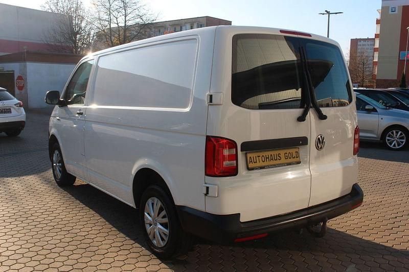 Gebraucht VW Transporter 150 PS (110 kW) 2016 Weiß Van