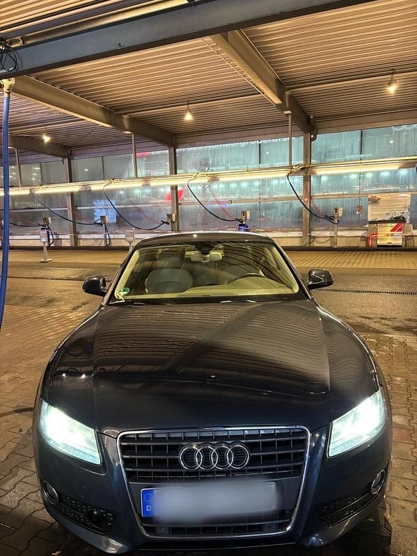 Gebraucht Audi A5 Comfort 179 PS (131 kW) 2009 Grau Coupé