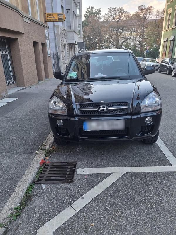 Schwarz Gebraucht 2008 Hyundai Tucson SUV | 2.399 € (Superpreis) - Bild 1/4