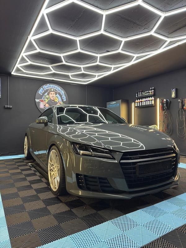Grau Gebraucht 2015 Audi TT Coupé | 18.500 € (Guter Preis) - Bild 1/4