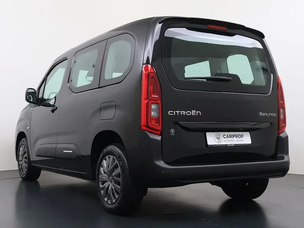 Neu Citroën e-Berlingo Feel 100 kW (136 PS) 2025 Schwarz Van / Kleinbus