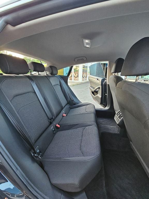 Second-hand VW Arteon 150 CP (110 kW) 2017 Gri Hatchback