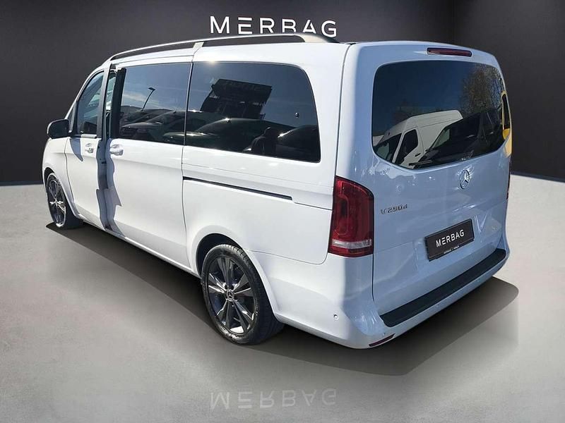Gebraucht Mercedes E250 Edition 190 PS (139 kW) 2019 Bergkristallweiß metallic Kombi