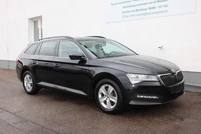 Gebraucht Skoda Superb Ambition 220 PS (161 kW) 2021 Schwarz Kombi