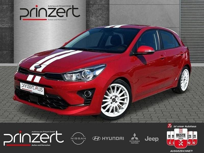 Gebraucht Kia Rio Vision 101 PS (74 kW) 2021 (beg) signalrot met. Limousine