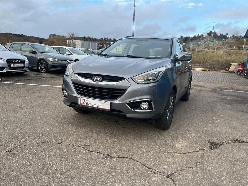Gebraucht Hyundai ix35 Edition 135 PS (99 kW) 2014 Grau SUV