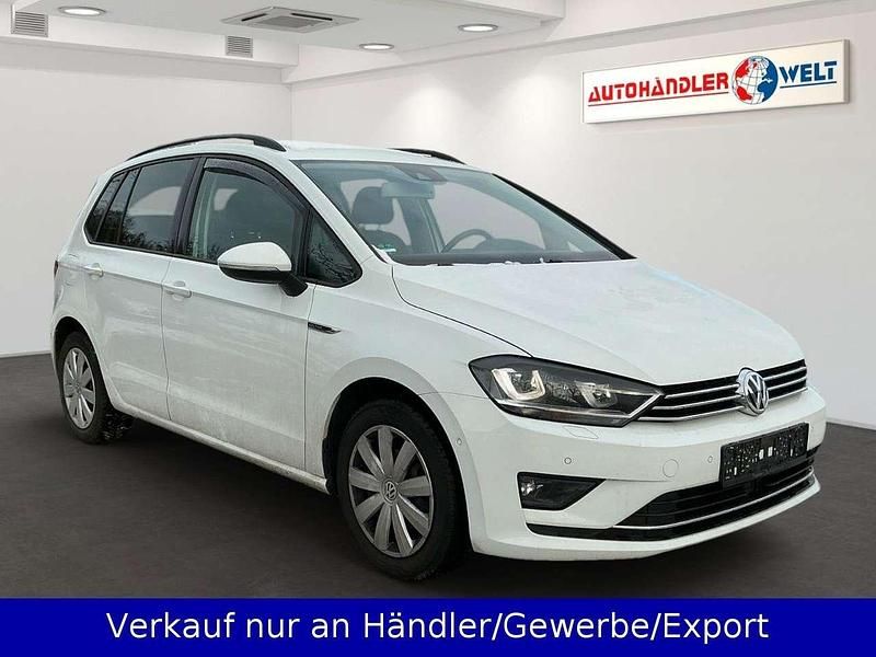 Gebraucht VW Golf LOUNGE 110 PS (80 kW) 2015 Weiß Limousine