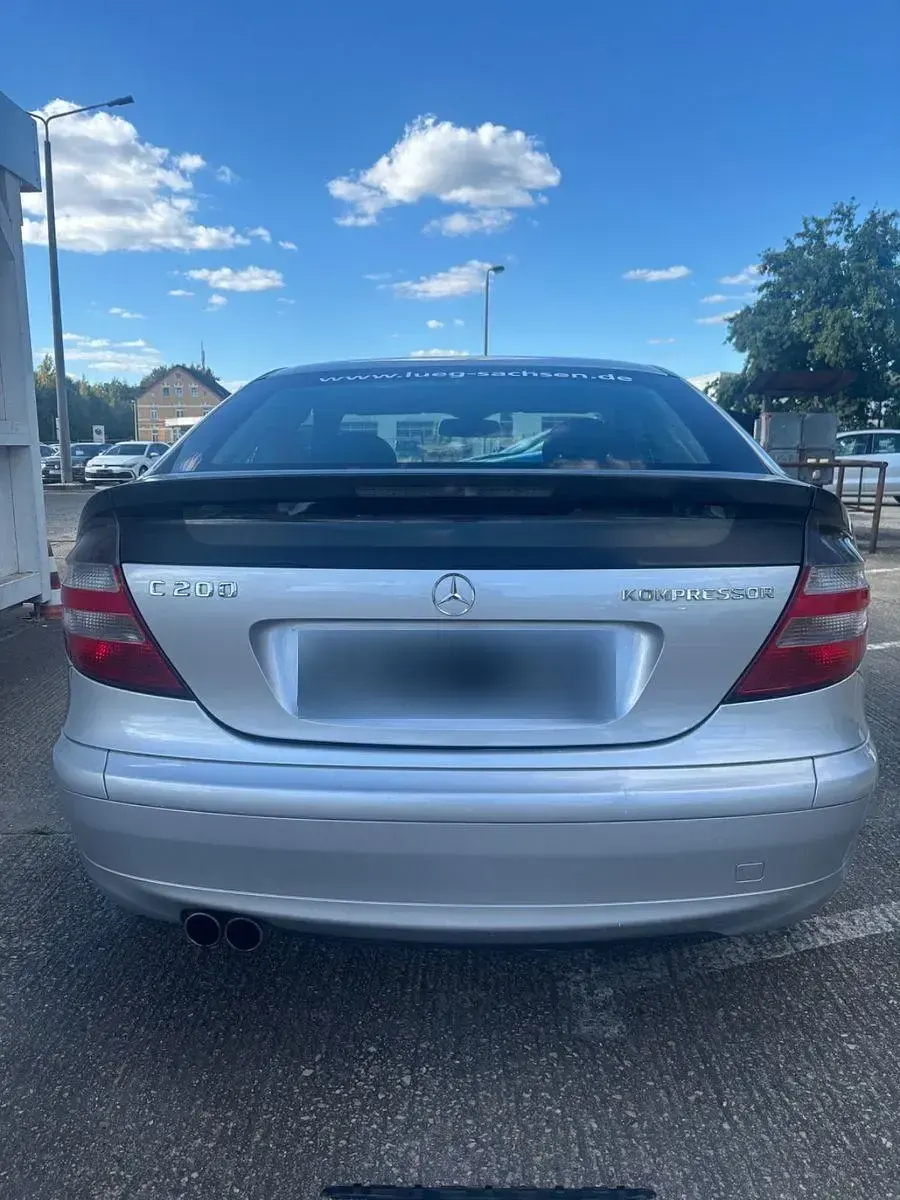Gebraucht Mercedes CLC200 163 PS (119 kW) 2007 Silber Coupé