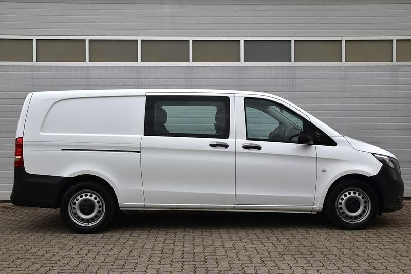 Gebraucht Mercedes Vito 163 PS (119 kW) 2021 Weiß Van